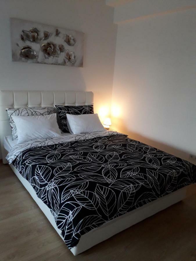 Apartman Mmvg Studio Zagreb Airport Velika Gorica Eksteriør billede