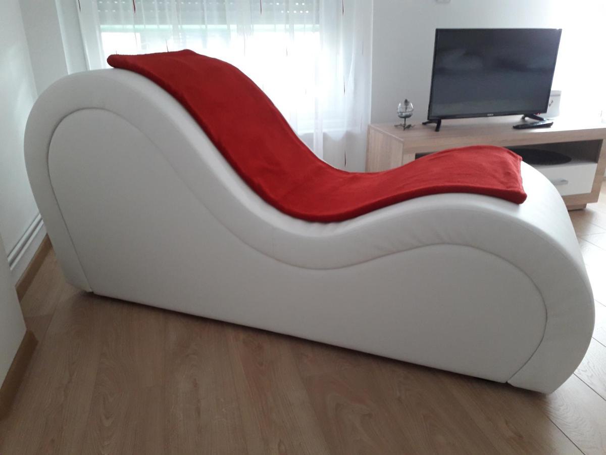 Apartman Mmvg Studio Zagreb Airport Velika Gorica Eksteriør billede